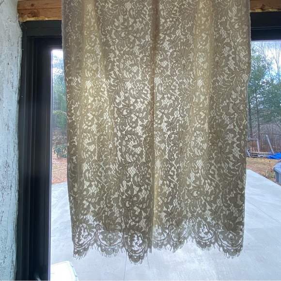 Banana Republic Ivory Lace Pencil Skirt Size 16 - Picture 5 of 10